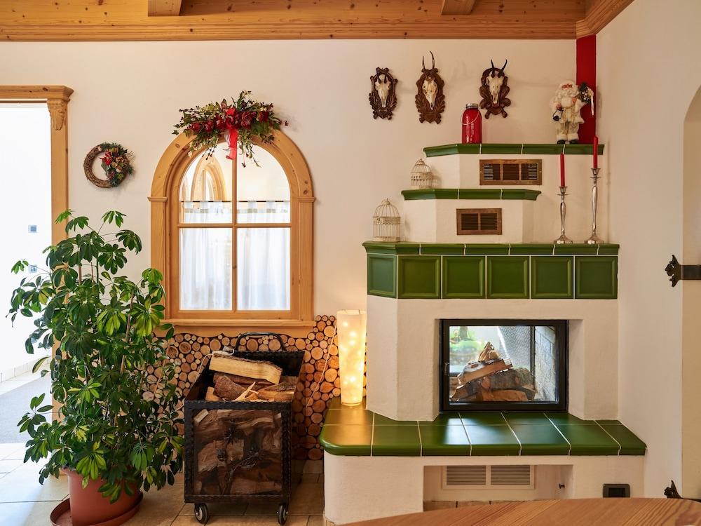 Chalet Campiglio Imperiale มาดอนนาดีกัมปิโญ ภายนอก รูปภาพ